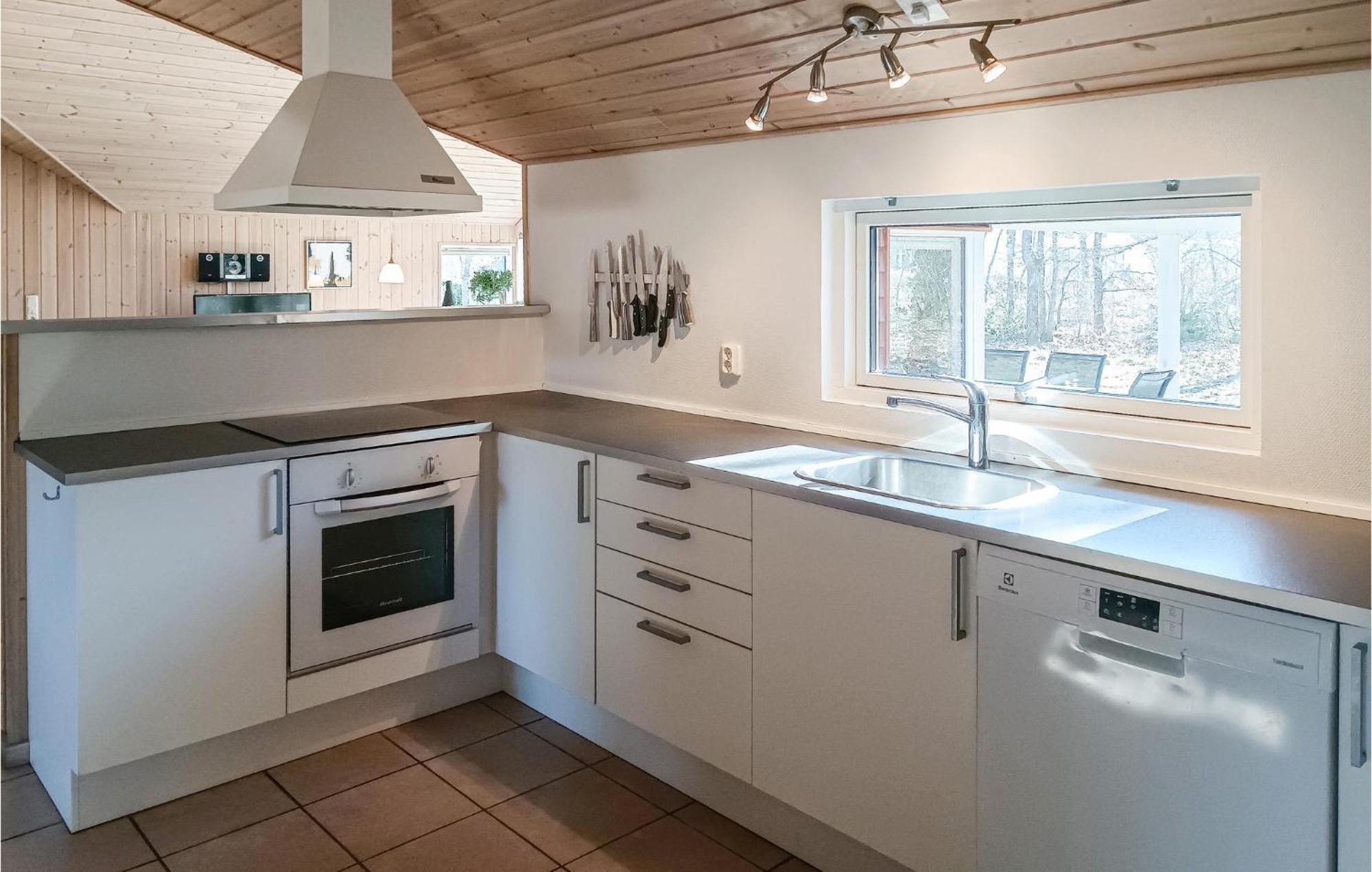 Five-Bedroom Holiday Home in Köpingsvik Eksteriør billede